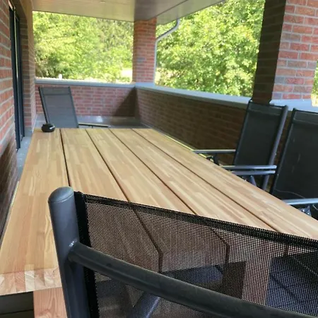 Eastside Apartament *